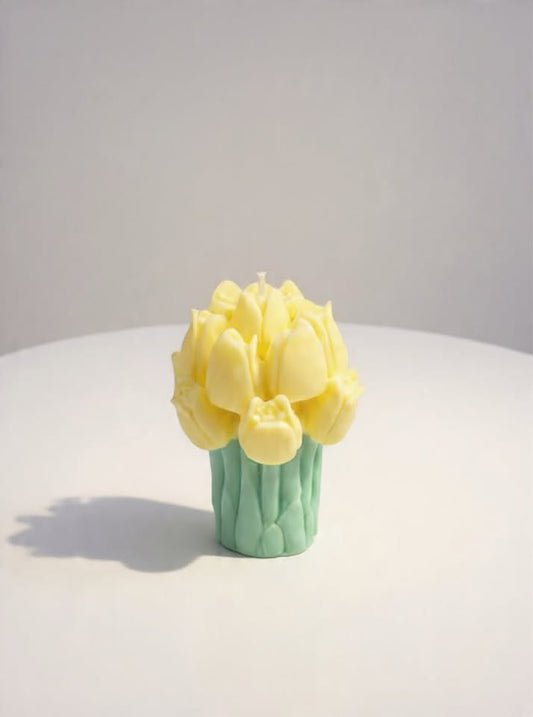Tulip Candle